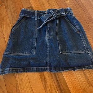 Abercrombie and Fitch Skirt size 6